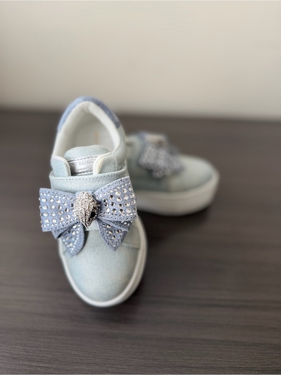 Kurt Geiger Other - Kurt Geiger London Mini Laney Bow Sneakers Light Blue Denim Crystals Girls SZ 7M